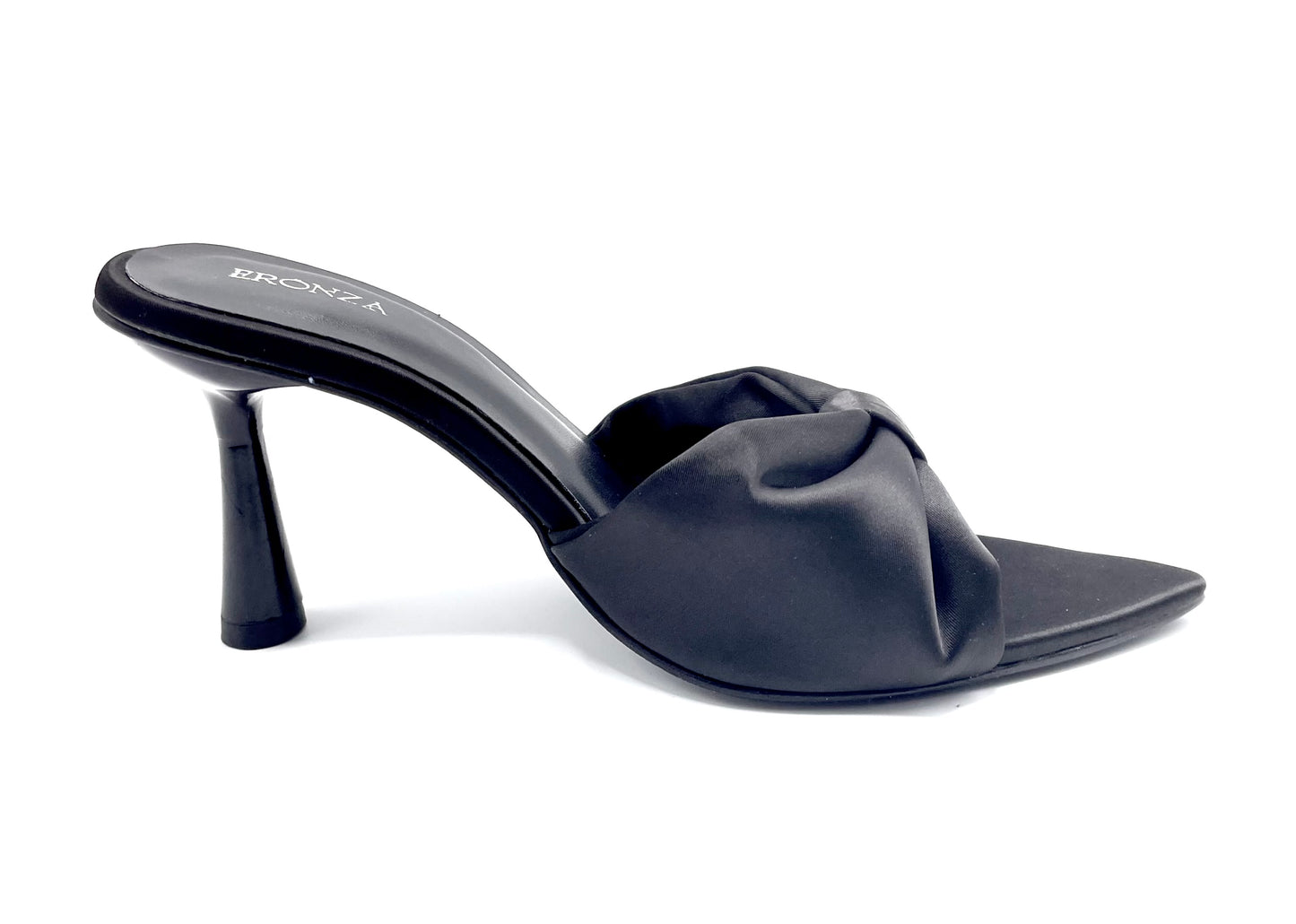 OBSIDIAN KNOT